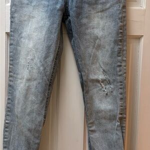 Kut from the Kloth Light Gray Skinny Jeans